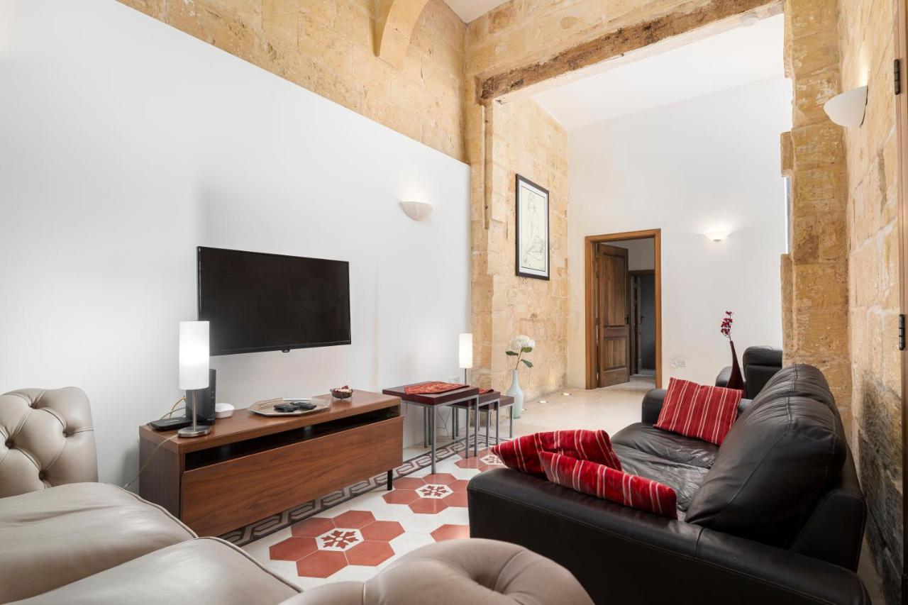 Traditional & Modern Maltese Townhouse - Rooftop Terrace And Sea Views, Close To Birgu Waterfront Cospicua Екстериор снимка