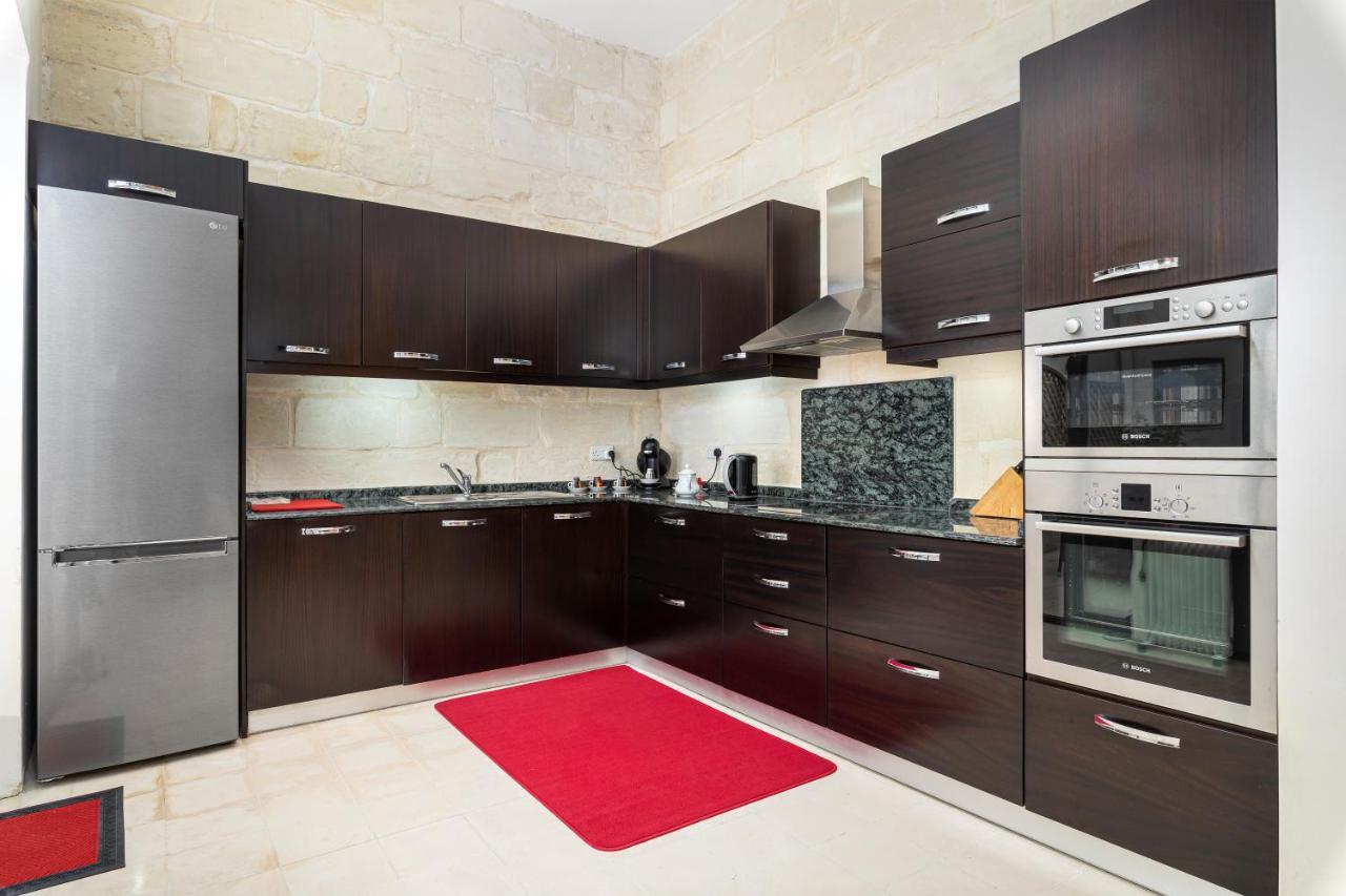Traditional & Modern Maltese Townhouse - Rooftop Terrace And Sea Views, Close To Birgu Waterfront Cospicua Екстериор снимка