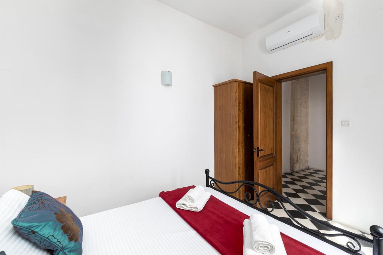 Traditional & Modern Maltese Townhouse - Rooftop Terrace And Sea Views, Close To Birgu Waterfront Cospicua Екстериор снимка