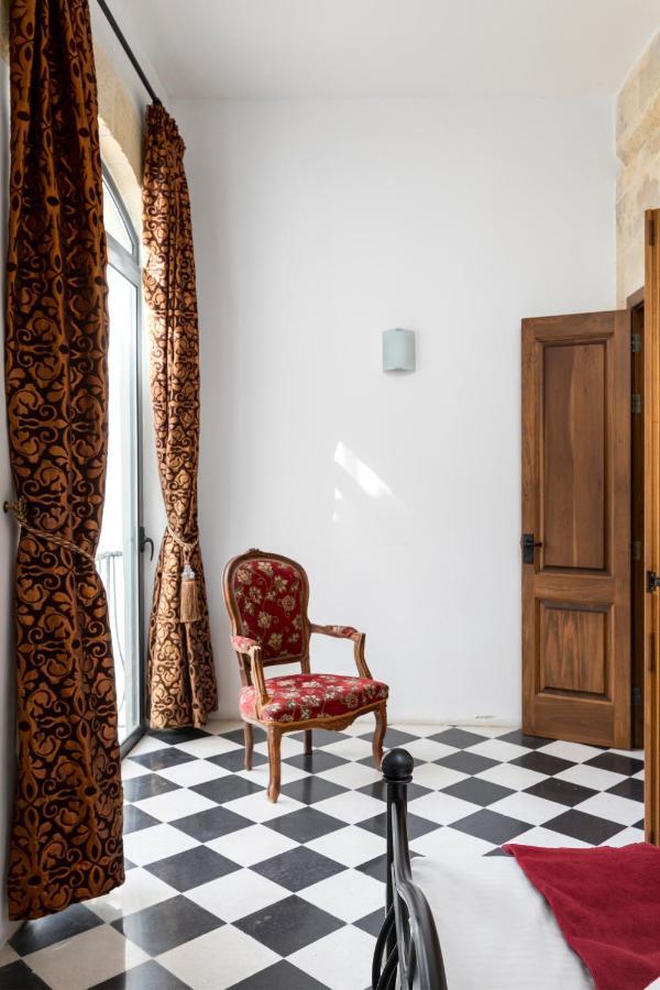 Traditional & Modern Maltese Townhouse - Rooftop Terrace And Sea Views, Close To Birgu Waterfront Cospicua Екстериор снимка