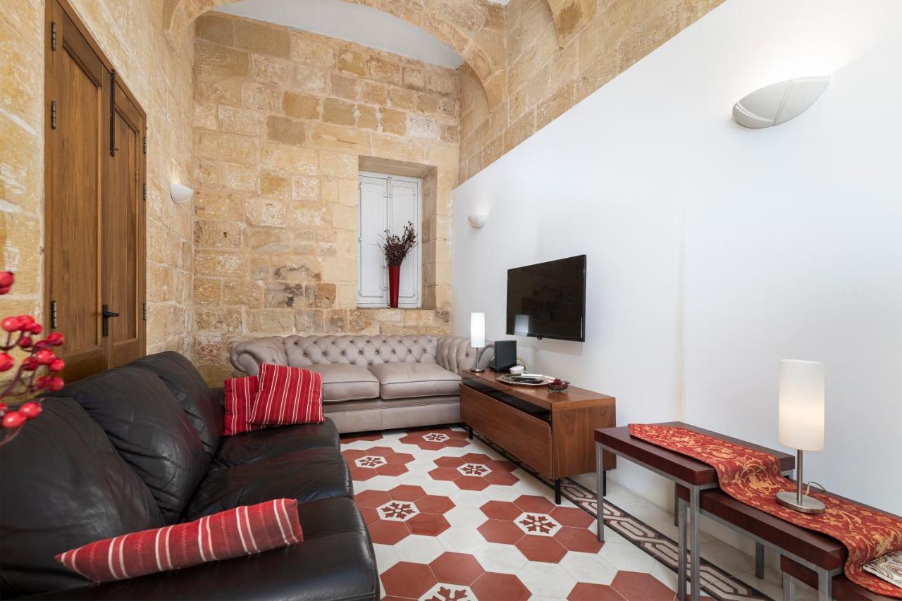Traditional & Modern Maltese Townhouse - Rooftop Terrace And Sea Views, Close To Birgu Waterfront Cospicua Екстериор снимка