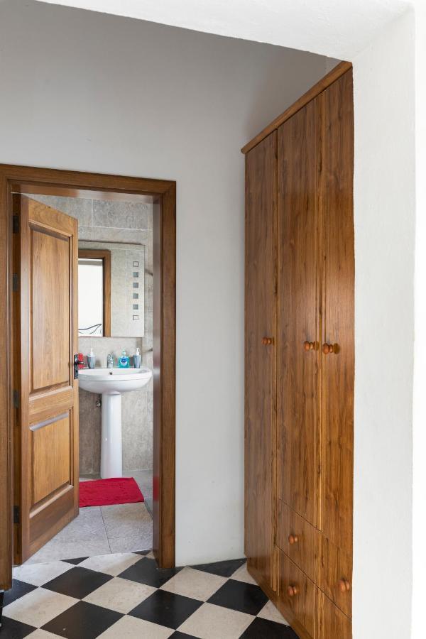 Traditional & Modern Maltese Townhouse - Rooftop Terrace And Sea Views, Close To Birgu Waterfront Cospicua Екстериор снимка